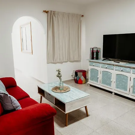 Casa Costas, Maretas