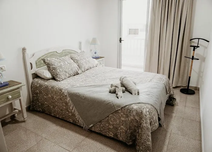 Casa Costas, Maretas *